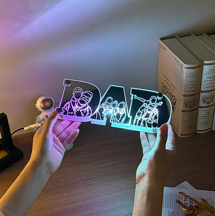 Vatertagsgeschenk Personalisierte Bildgravur Studio Spiegellampe