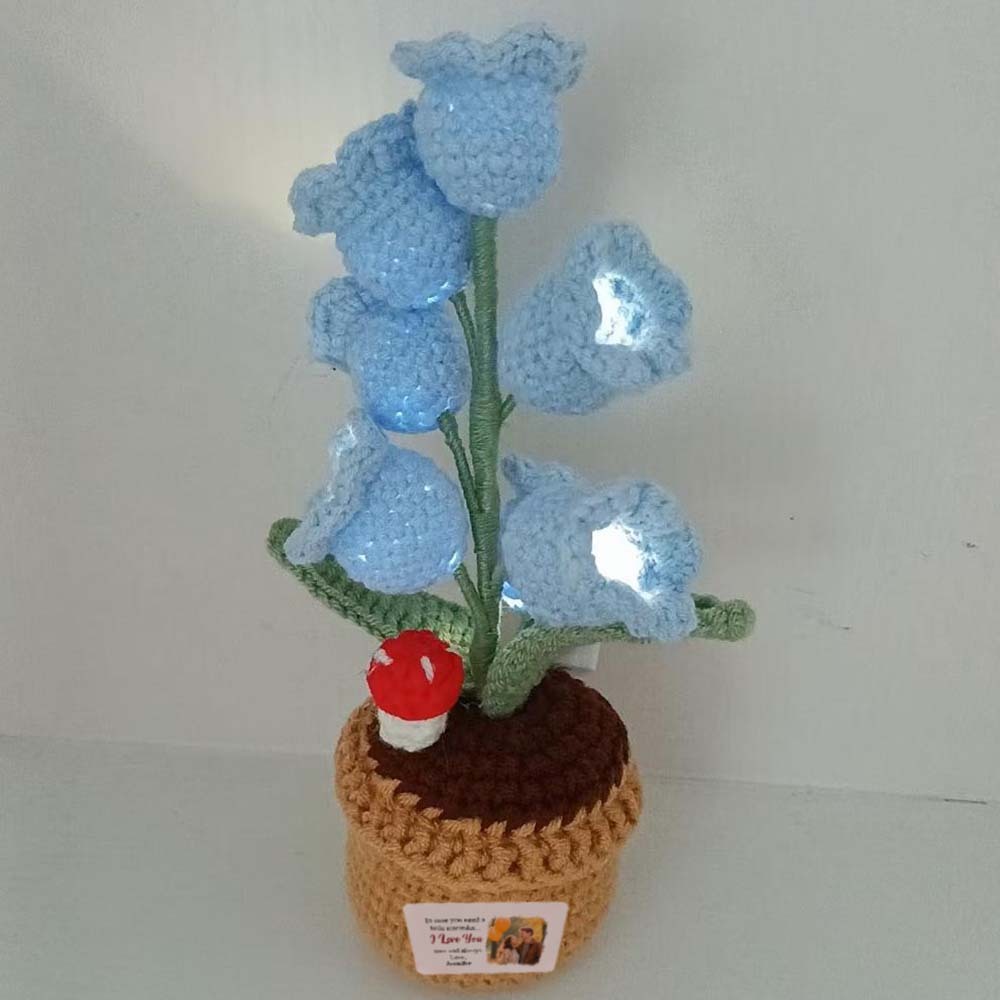 Gehäkeltes Maiglöckchen Mit Led-beleuchtung – Leuchtende Topfblume Aus Strickgarn Für Stimmungsvolles Wohnambiente