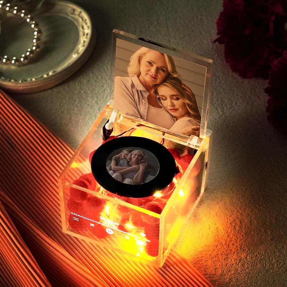 Mini Reproductor De Discos De Vinilo Personalizado En Una Caja De Acrílico. Regalo Personalizado Con Nombre Y Flores Para Mamá En El Día De La Madre - santacalcetines