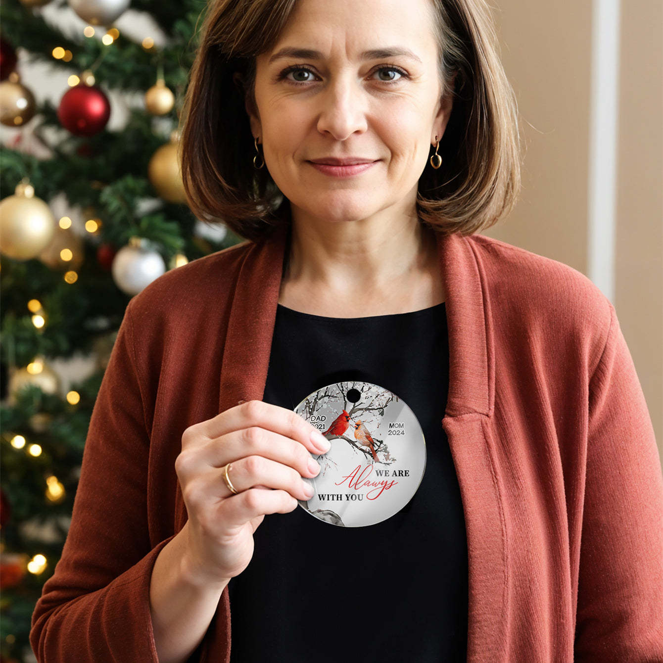 Adorno Conmemorativo Personalizado Cardenales Árbol De Flor Adorno Navideño Regalos Para La Familia - santacalcetines
