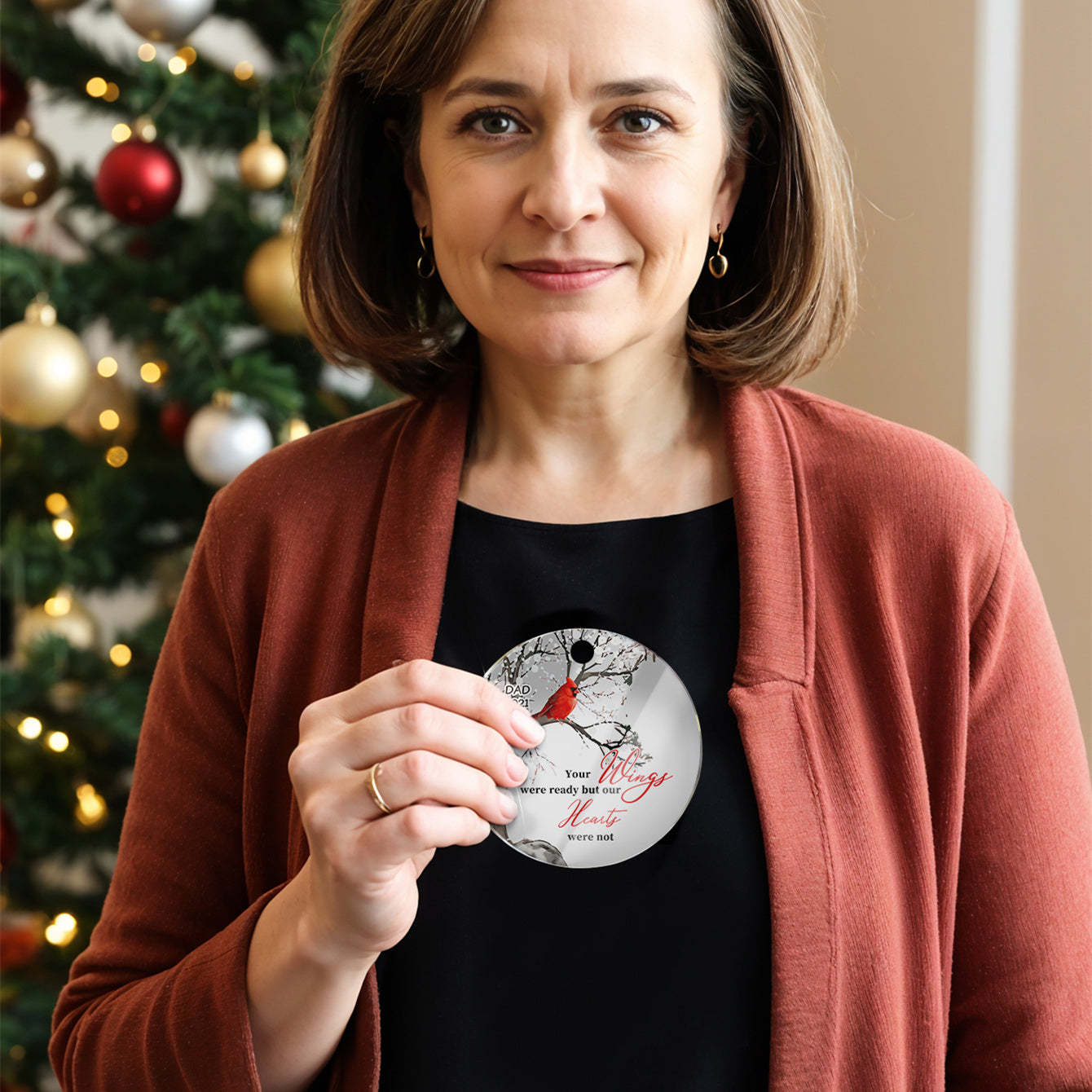 Adorno Conmemorativo Personalizado Cardenales Árbol De Flor Adorno Navideño Regalos Para La Familia - santacalcetines