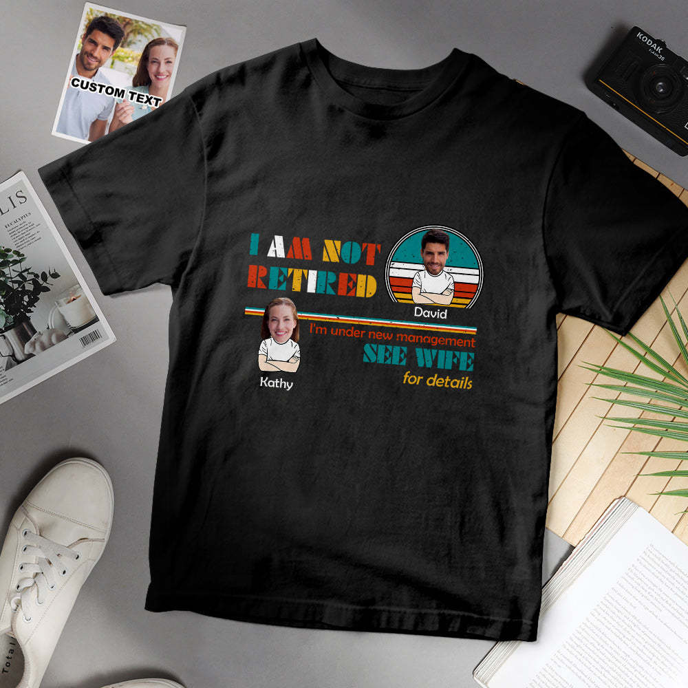 No Soy Una Pareja De Ancianos De La Familia Jubilada, Camiseta Personalizada Personalizada, Regalo Para El Esposo - 