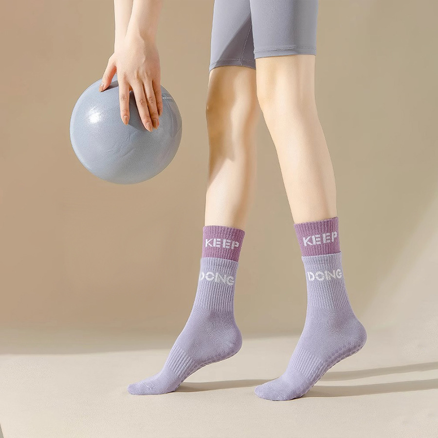 Calcetines De Agarre De Yoga Para Mujer, Calcetines De Agarre De Pilates De Media Pantorrilla, Calcetines De Agarre Antideslizantes, Calcetines De Entrenamiento De Piso Interior Cálidos A Juego Con Pantalones De Tiburón - santacalcetines