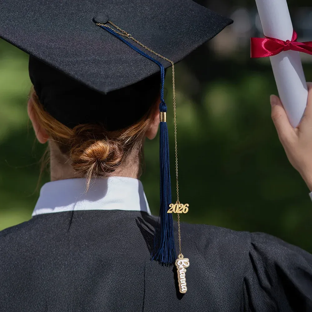 Collana Con Ciondolo Personalizzato A Forma Di Cappello Di Laurea 2026 – Ciondolo In Acrilico Con Nome E Anno Personalizzati, Regalo Di Laurea Per Lei/lui - mymoonlampit