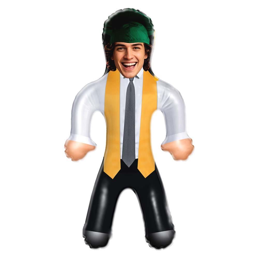 Bambola Di Laurea Personalizzata Con Viso, Berretto Verde E Abito Con Rifiniture Dorate, Bambola Minime Air - mymoonlampit