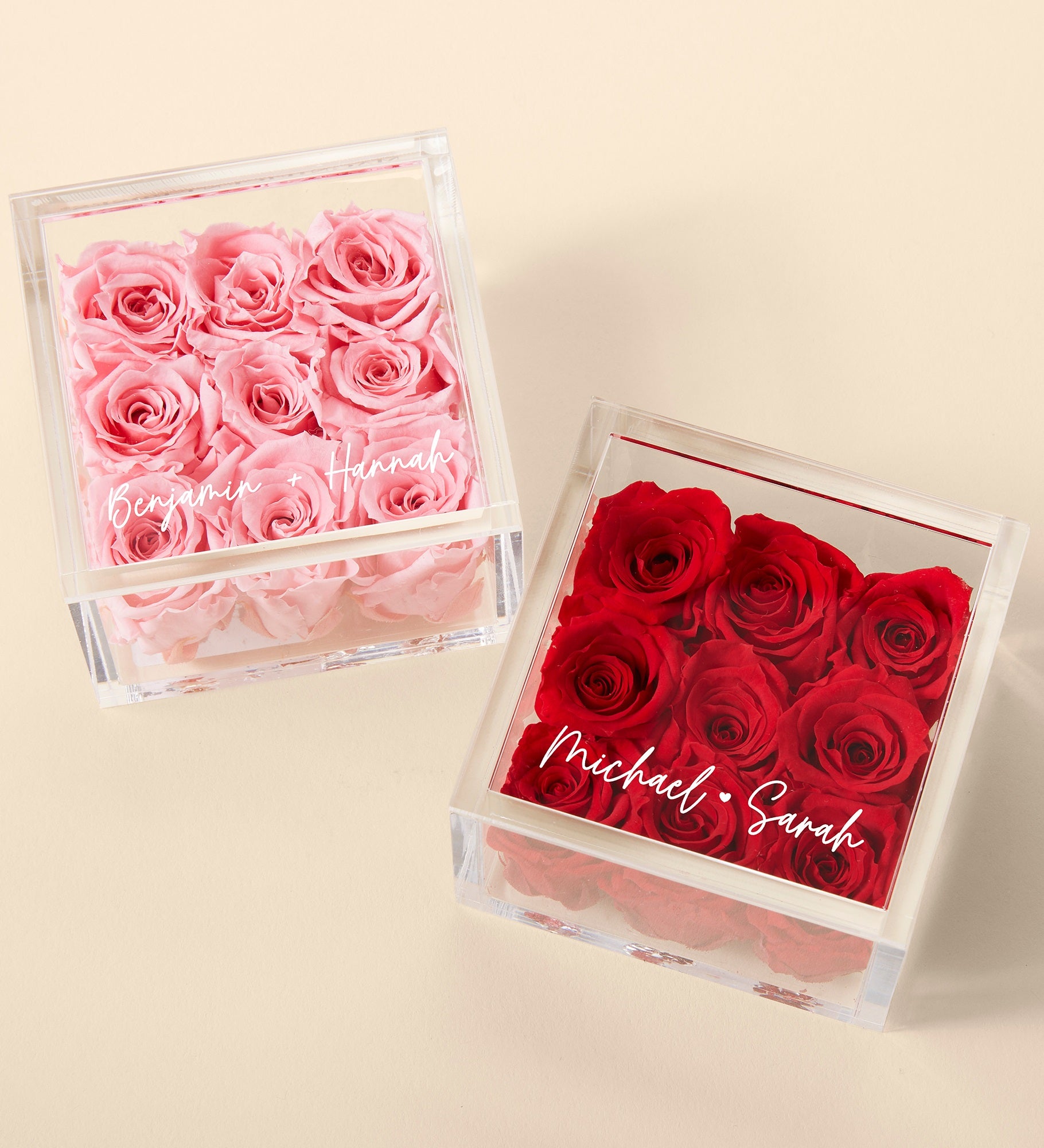 Scatola Ricordo Personalizzata Con Rosa Rossa In Miniatura Connected Love