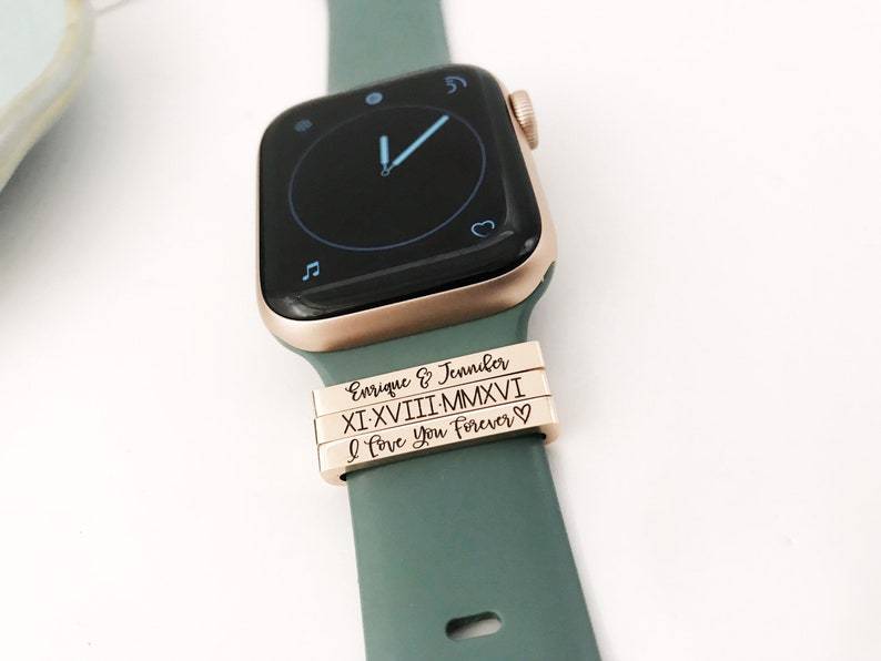 Personalisiertes Smart Watch Band Charm Mit Gravur, Jahrestagsgeschenk, Geschenk Für Neue Mama, Gewichtsverlust-tracker, Fitness-geschenk, Unisex, Selbstpflege-geschenk - FotoSocken