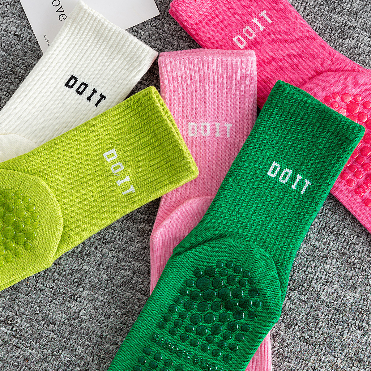 Professionelle Grip-Socken Für Damen, Mittlere Waden-Yoga-Grip-Socken, Rutschfeste Pilates-Grip-Socken, Schweißableitende Indoor-Fitness-Bodensocken - FotoSocken