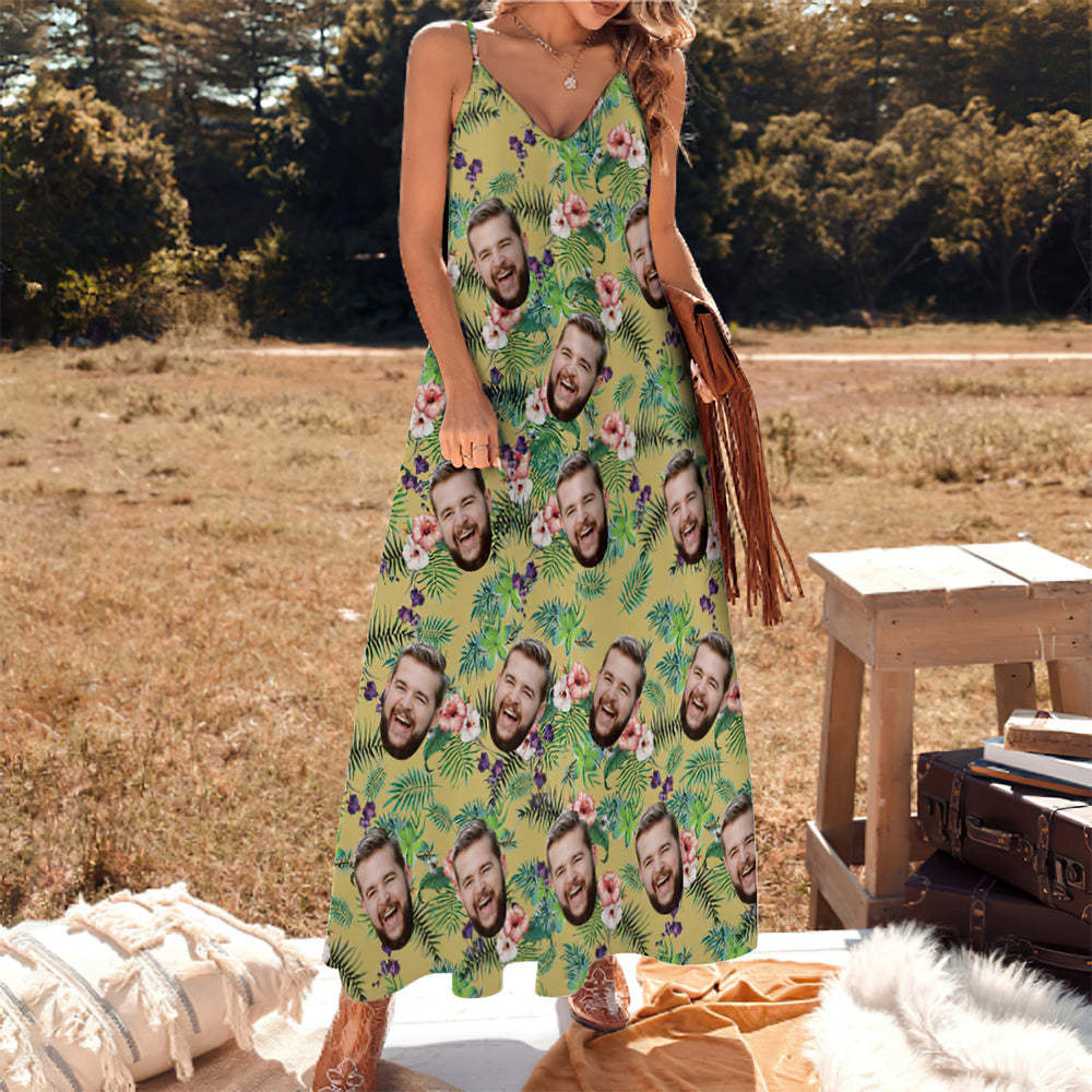 Custom Face Couple Matching Outfits Flowers Green Beach Wear Set -