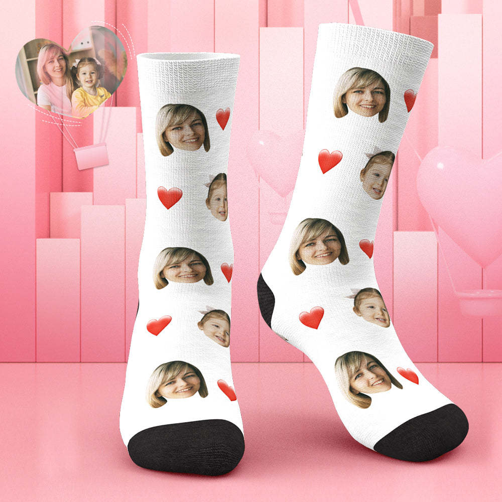 3D-Vorschau Benutzerdefinierte Herz-Socken mit Gesicht mit deinem Text