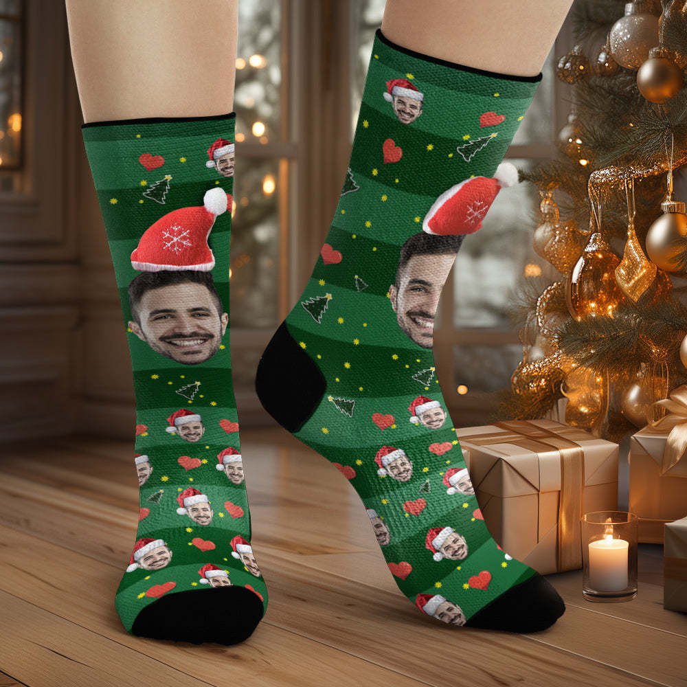 Benutzerdefinierte Gesichtssocken, Personalisierte 3d-weihnachtsmannmütze, Grüne Socken, Weihnachtsgeschenke - 