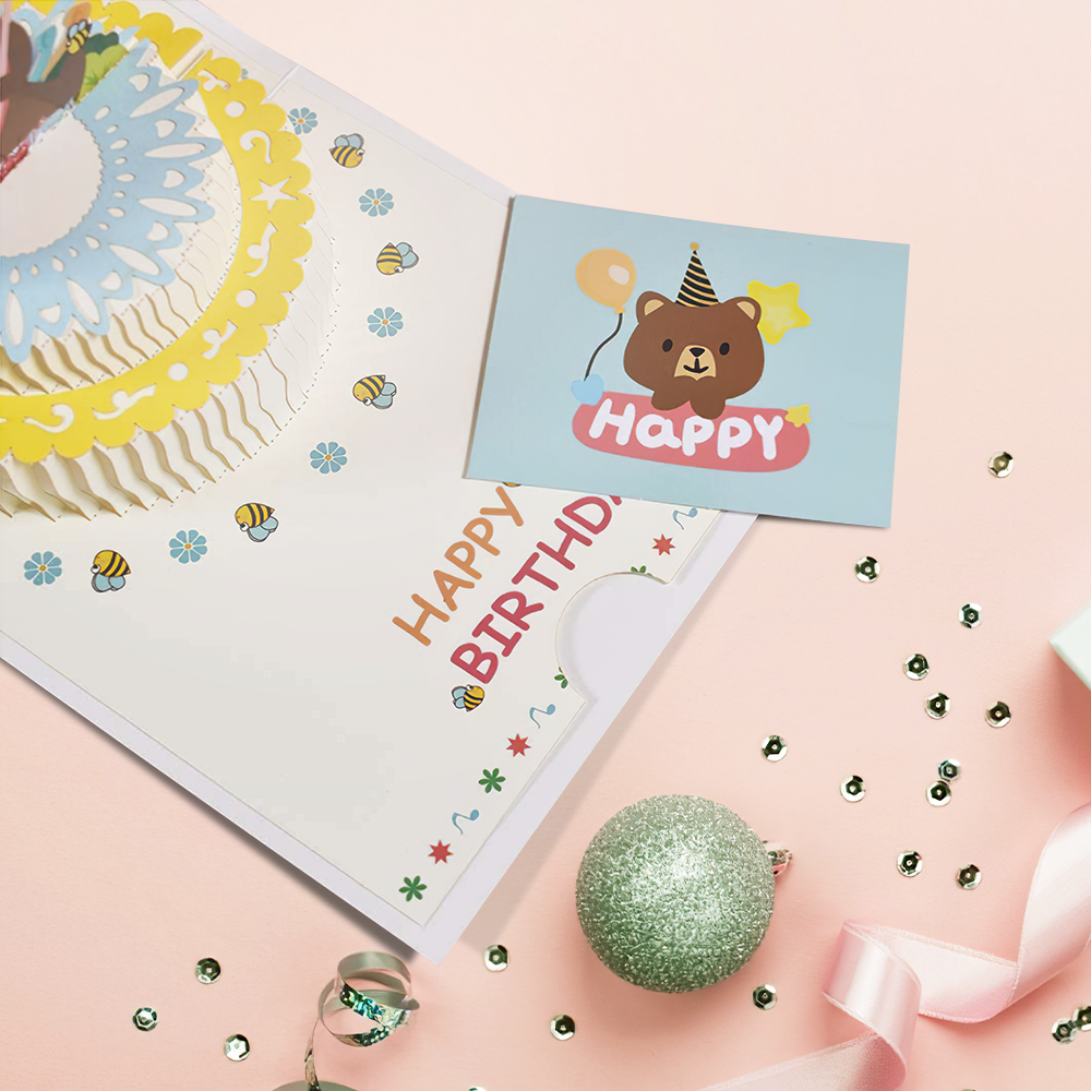 Gefeliciteerd 3D-Pop-Up Kaart Papier Tekenfilm Wenskaart - Kleine Beer Taart