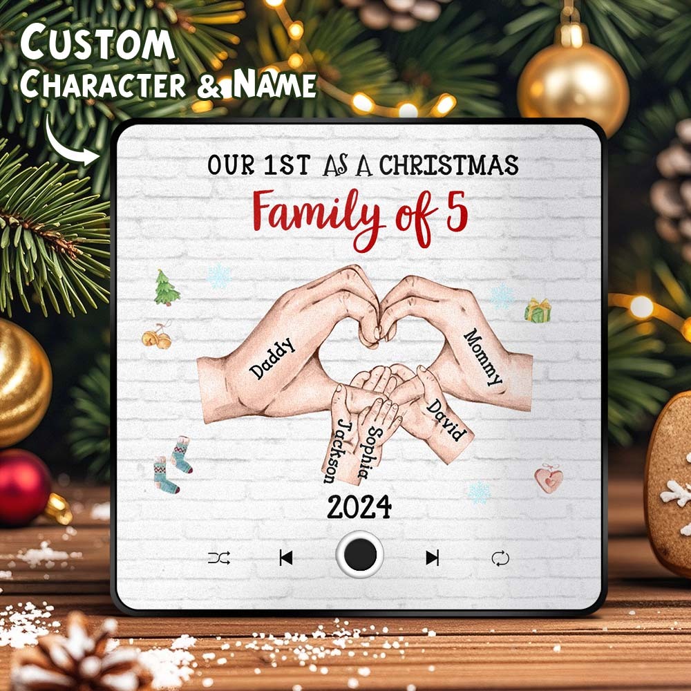 Aangepaste Stripfiguur En Naam Koelkastmagneet Aangepaste Album Muziek Koelkastmagneet Onze Eerste Als Kerstfamilie Van - SokkenFoto