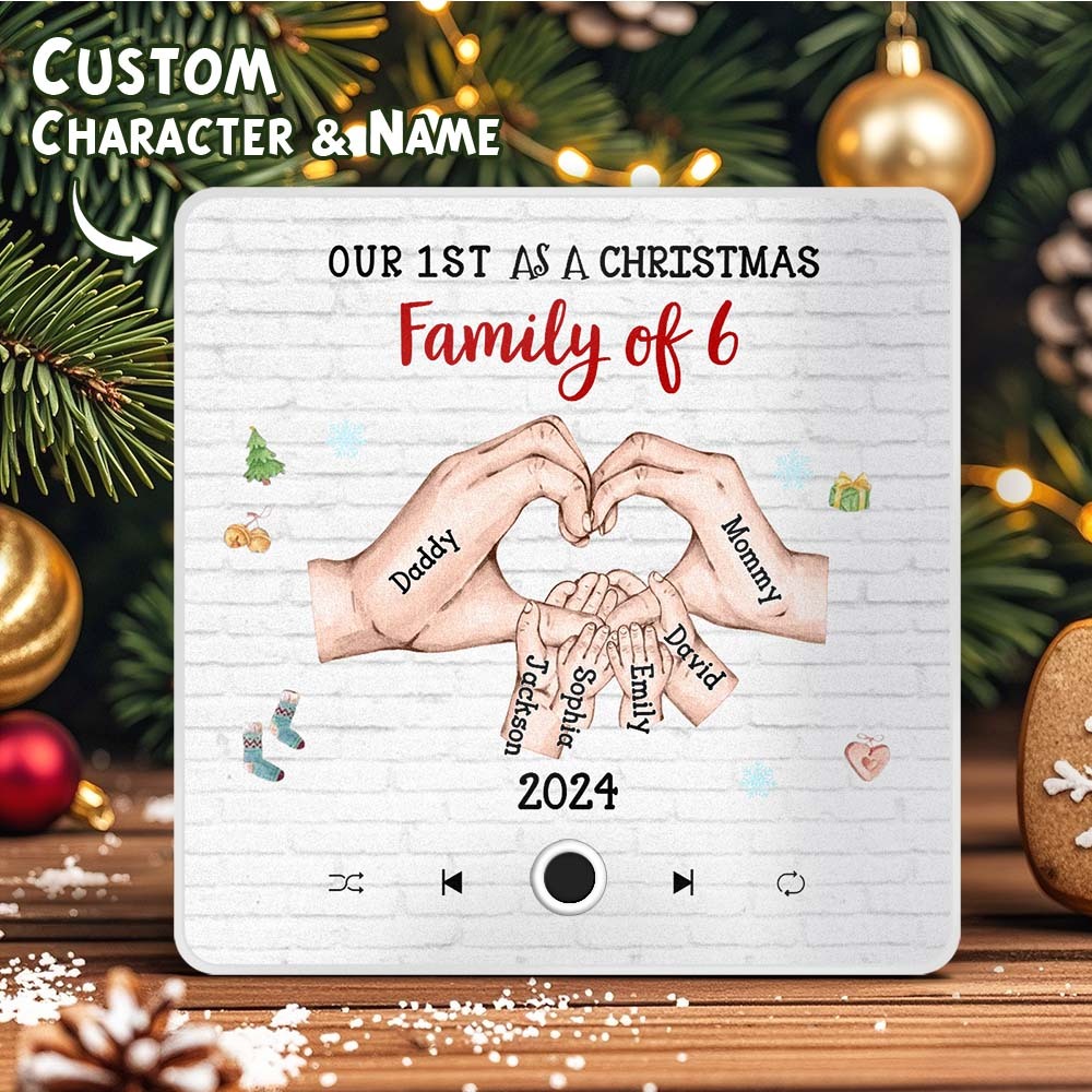 Aangepaste Stripfiguur En Naam Koelkastmagneet Aangepaste Album Muziek Koelkastmagneet Onze Eerste Als Kerstfamilie Van - SokkenFoto