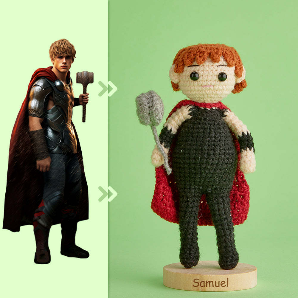 Full Body Aanpasbare 1 Persoon Aangepaste Gehaakte Pop Gepersonaliseerde Geschenken Handgeweven Mini-poppen - Thor - SokkenFoto