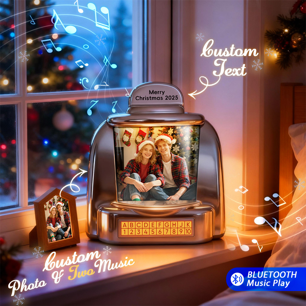 Gepersonaliseerde Kerst Mini Jukebox Retro Speaker – Gepersonaliseerde Foto, Namen En Datum Muziek Mini Speler Met Radio | Vintage Tafeldecoratie Nostalgische Kerst Retro Cadeaus - SokkenFoto