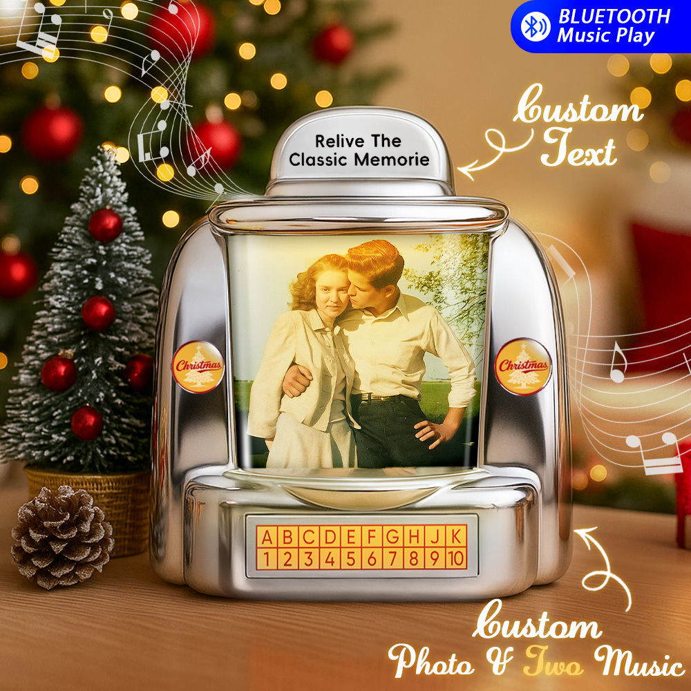 Aangepaste Ai Restore Old Memories Mini Jukebox Retro Speaker - Gepersonaliseerde Foto, Namen En Datum Muziek Minispeler Met Radio | Vintage Tafeldecoratie, Nostalgische Kerst Retro Cadeaus - SokkenFoto