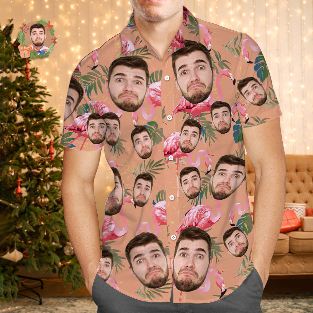 Aangepaste Gezicht Hawaiiaanse Shirt Gepersonaliseerde Flamingo Bloemen En Bladeren Strand Vakantie Kerst Gezicht Hawaiiaanse Shirt - SokkenFoto