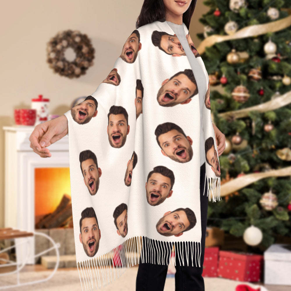 Aangepaste Grappige Sjaal Gepersonaliseerd Gezicht Unisex Zachte Warme Franje Sjaal Omslagdoek Cadeau Voor De Winter - SokkenFoto