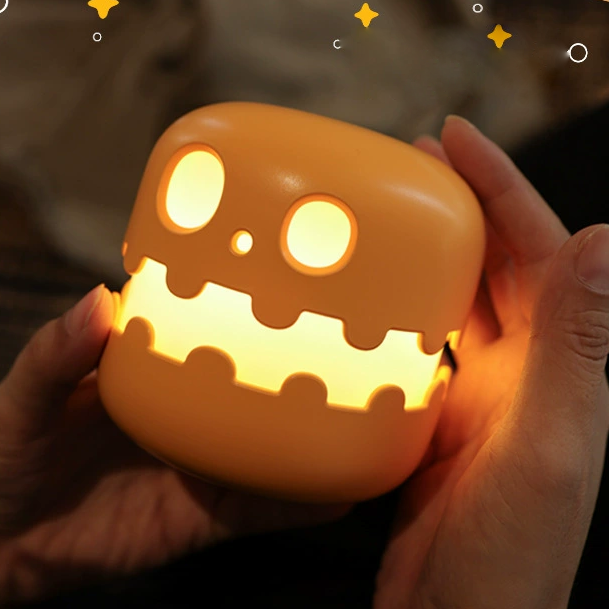 Pompoen Nachtlampje - Leuk En Creatief Cadeau, Sfeerlamp Halloween Decoratie Pompoen Lantaarn Voor Halloween - SokkenFoto