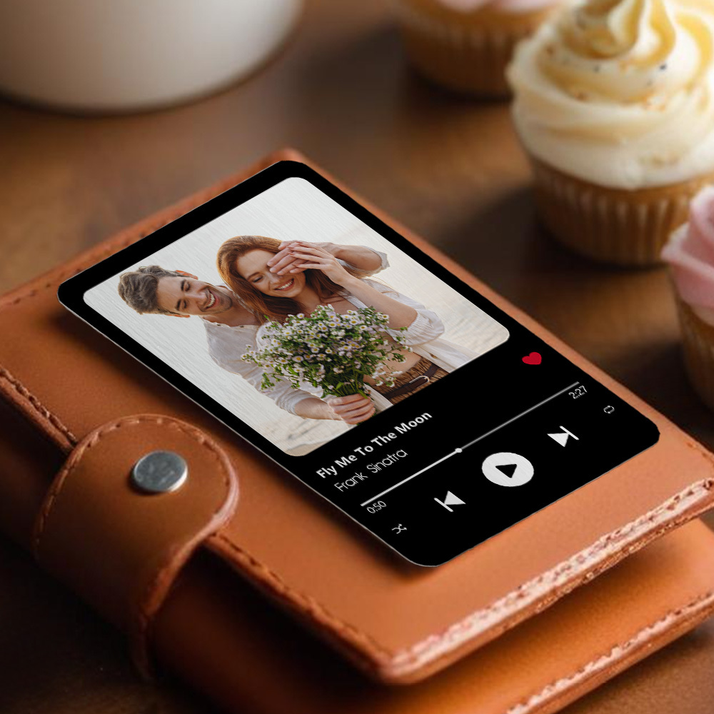 Aangepaste Favoriete Nummer Metalen Portemonneekaart - Gepersonaliseerde Aluminium Fotoportemonneekaart - Valentijnsdagcadeaus Voor Hem, Vriend, Man - SokkenFoto