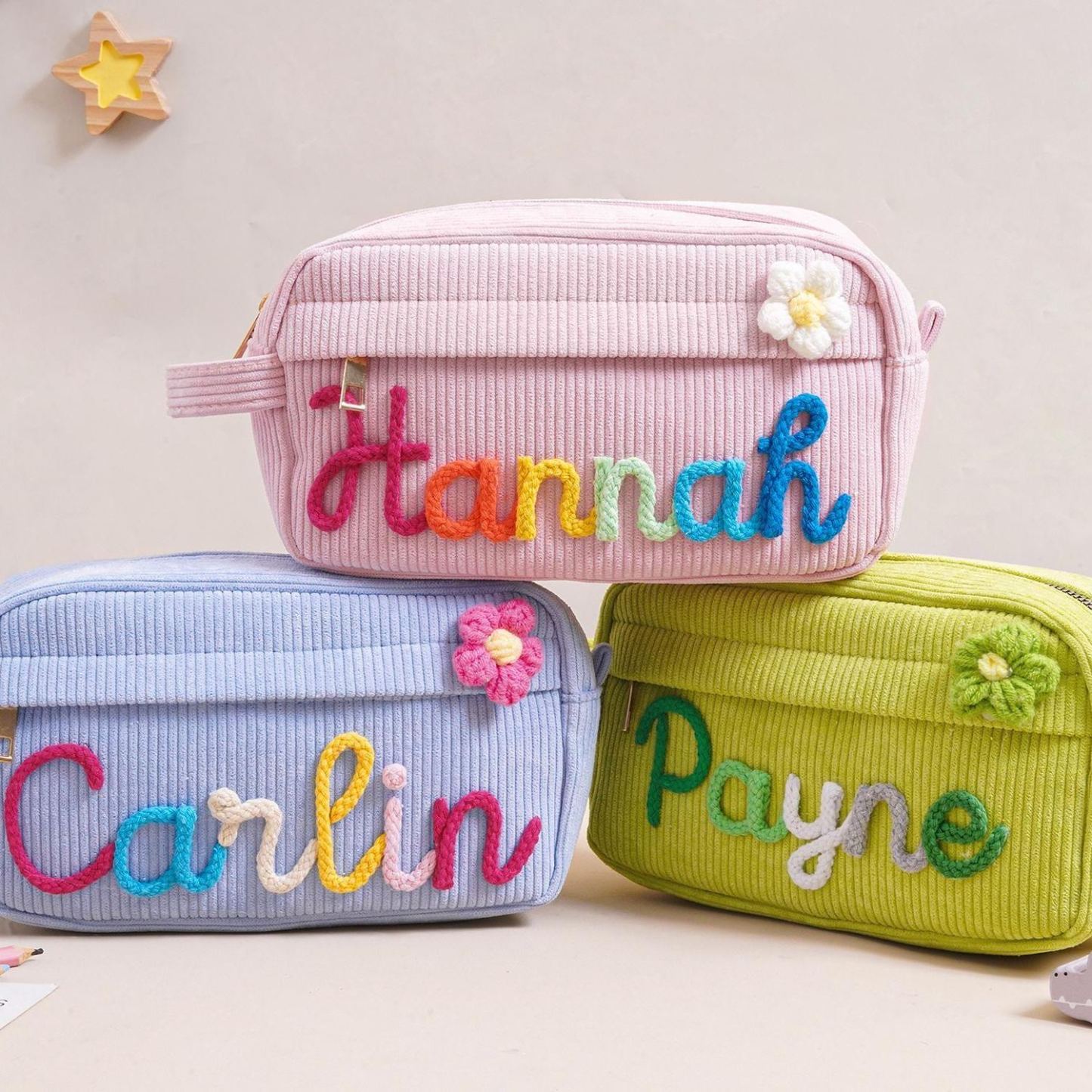 Gepersonaliseerde Corduroy Etui, Aangepaste Naam Corduroy Etui, Terug Naar School Cadeau, Monogram Potlood Tas Met Garennaam, Cadeau Voor Kinderen - SokkenFoto