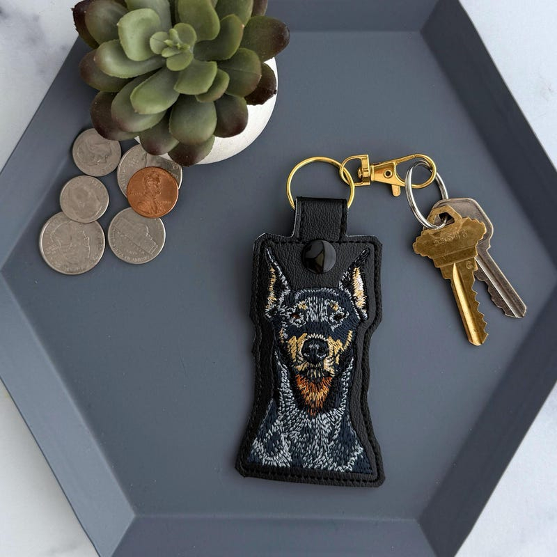 Personalized Realistic Pet Keychain  Gift for Pet Parent or Dog Lover  Dog Memorial Christmas Gifts