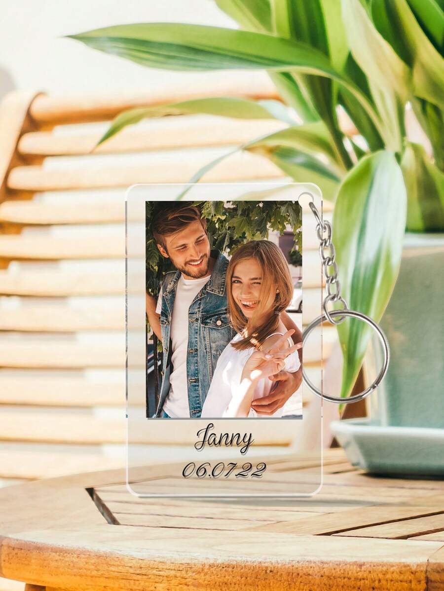 1pc Custom Couple Photo and Text Keychain, Custom Couple Piicture Keychain, Personalized Photo Keychain
