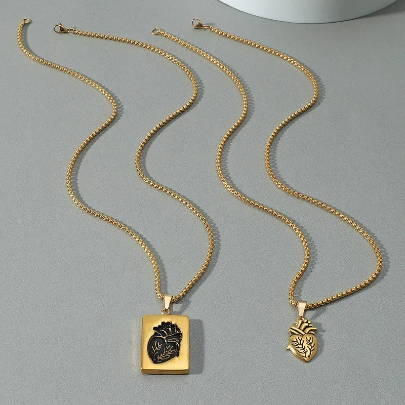 2Pcs Couple Anatomical Heart Puzzle Necklaces Heart Pendants Couple Matching Necklaces - Get Photo Blanket