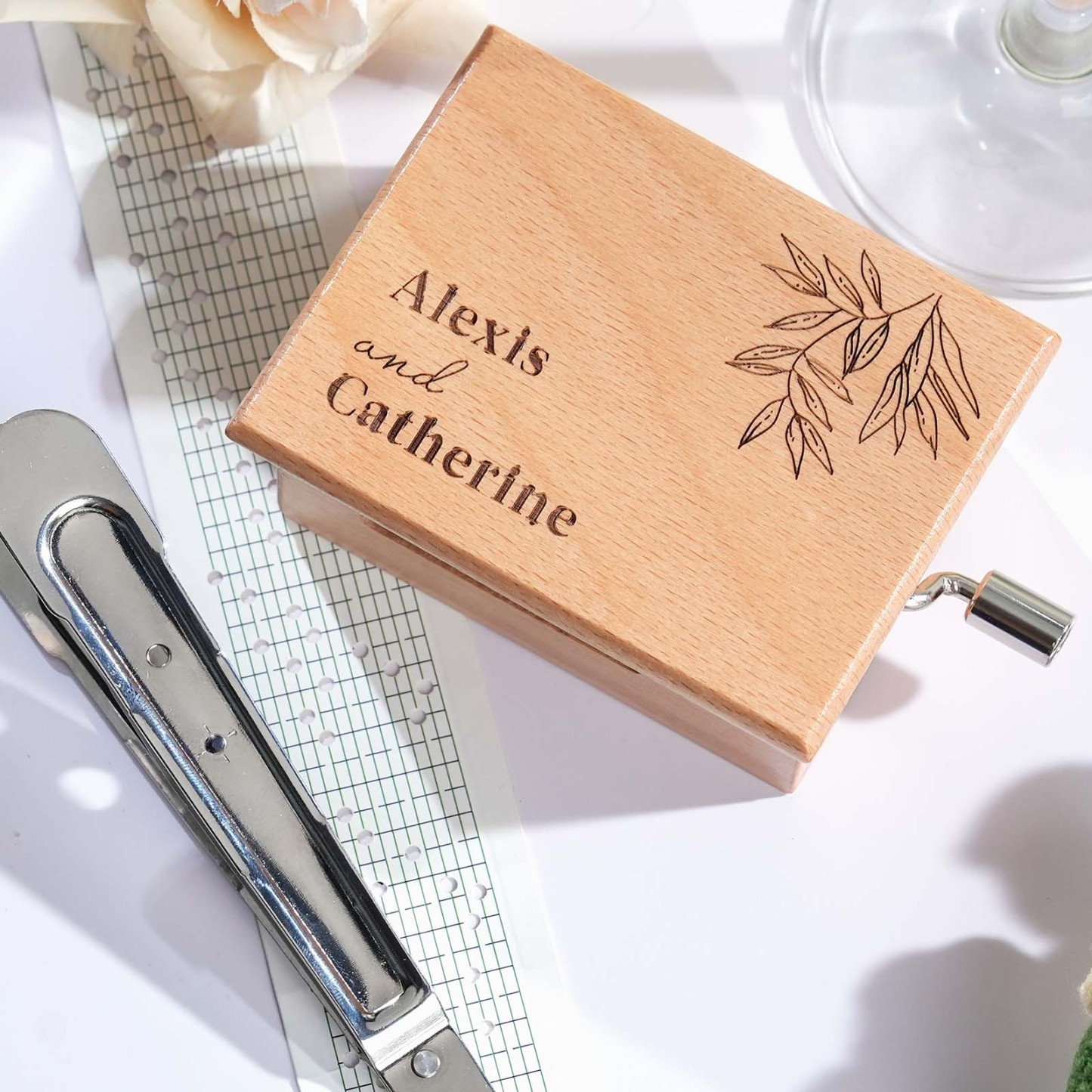 Melocraft Custom Wedding Hand Crank Paper Strip Music Box Personalized Music Box With Paper Strips Personalized Engraving