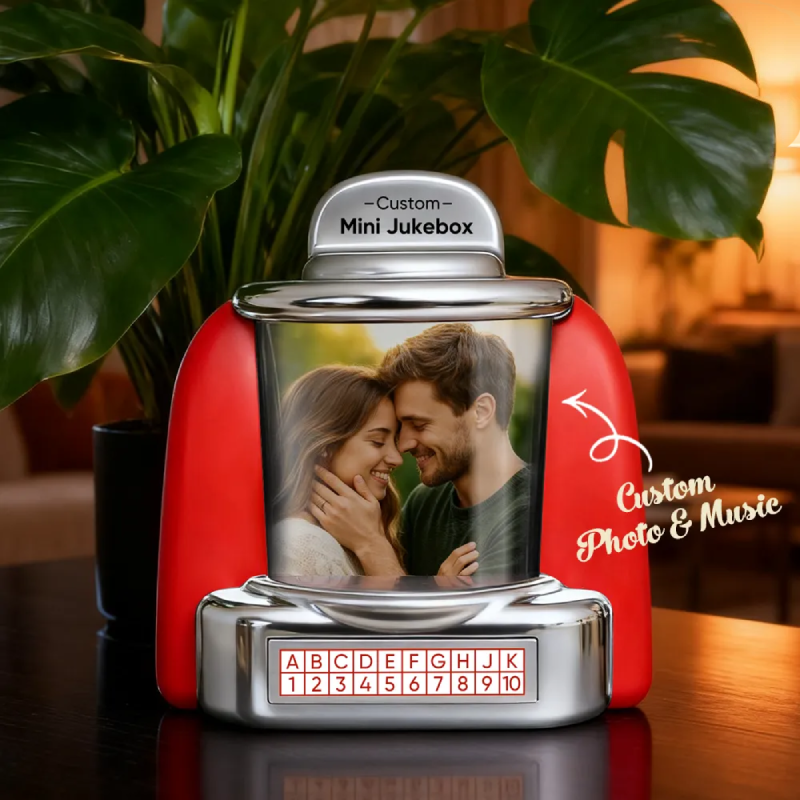 Custom Jukebox Retro Speaker – Personalized Photo,Names & Date Music Mini Player with Radio | Vintage Tabletop Home Decor Nostalgic Gift