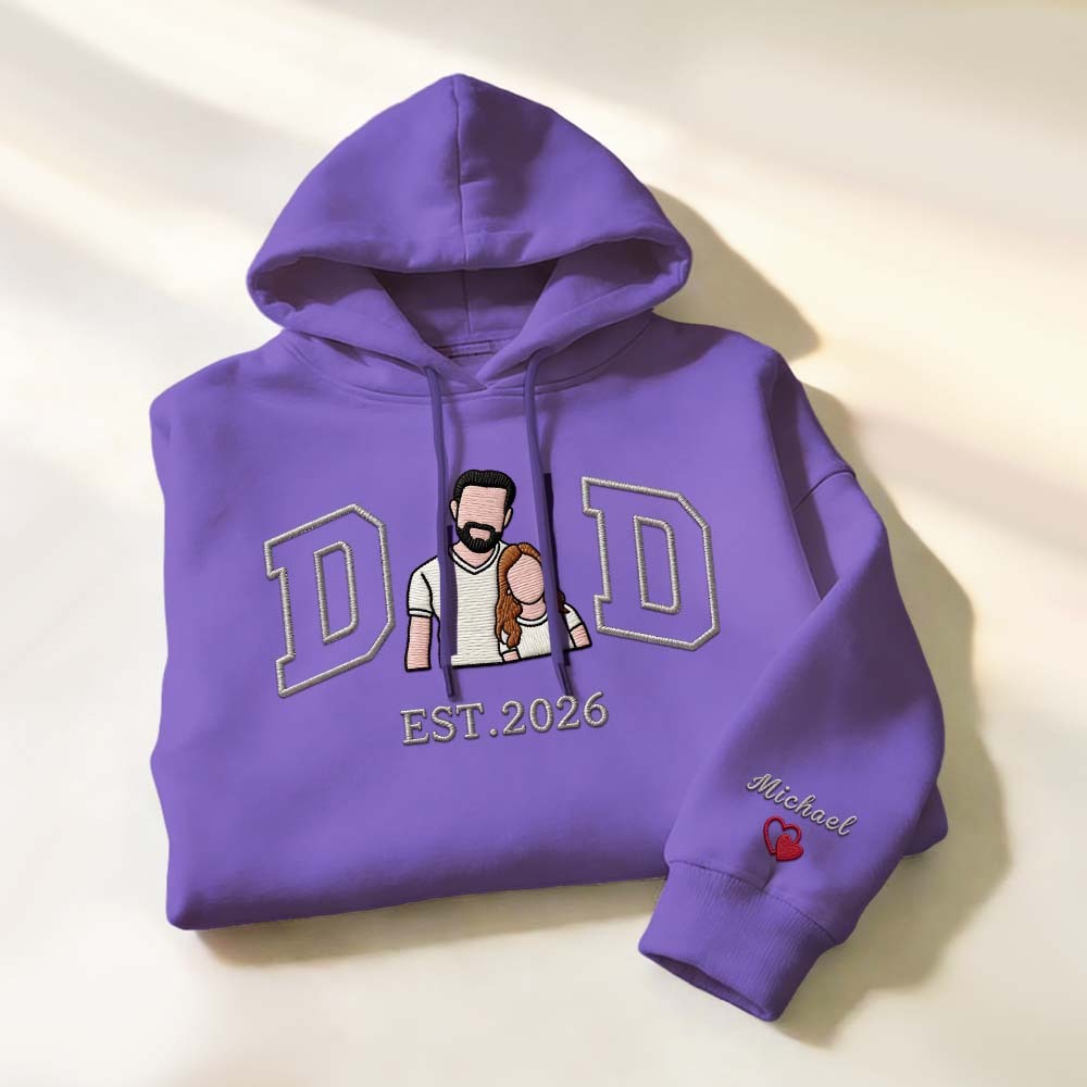 Personalized Sweatshirt with Embroidered Portrait for Dad – Father's Day Gift – Custom Gift with Embroidered Family Photo
