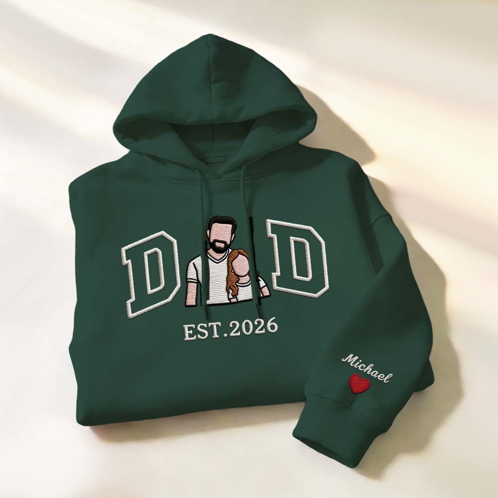 Personalized Sweatshirt with Embroidered Portrait for Dad – Father's Day Gift – Custom Gift with Embroidered Family Photo