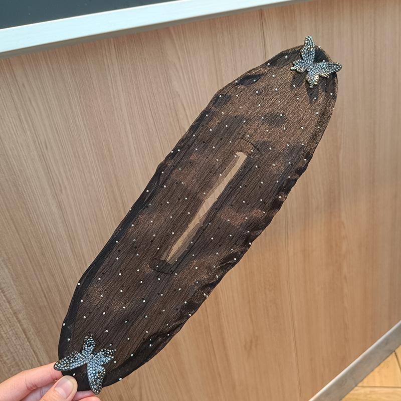 Instant Updo Magic  Easy Twist Fold Styling for Perfect Buns Hair Accessory for Women - Get Photo Blanket