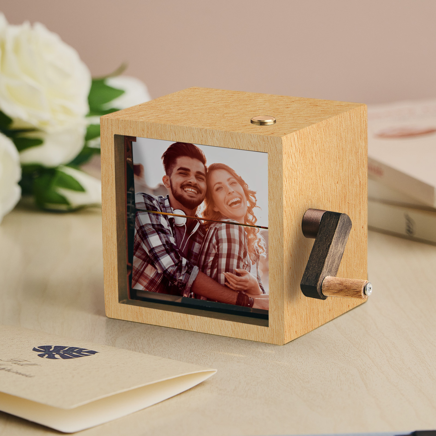 Custom Flip Book Frame Animation Machine Mechanical Hand-cranked Photo Album with Light Black Walnut Baby Photo Cube Frame Creative Gift