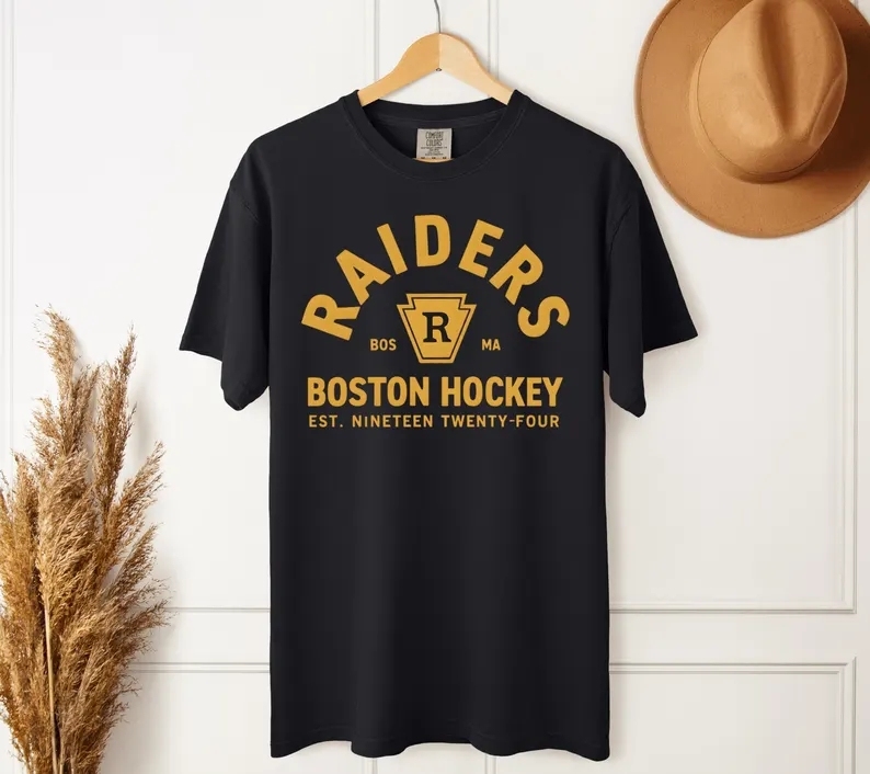 Vintage Comfort Colors Funny Washed Heated Rivalry Ilya Rozanov 81 Boston Raiders Hockey T-shirt/Sweatershirt/Hoodie
