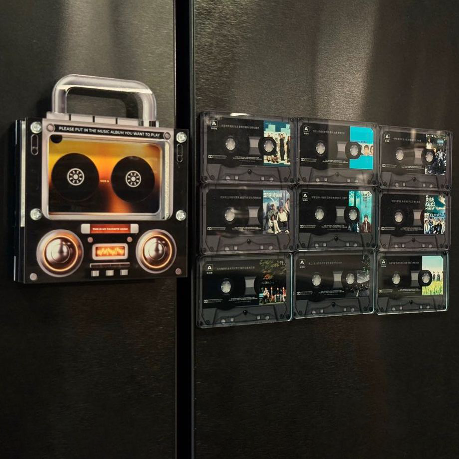 Music MixTape Fridge Magnet NFC Cassette-Shaped | NFC-Enabled Auto-Play Song Acrylic Decor MixTape No Phone Needed Gift for Couples - Get Photo Blanket