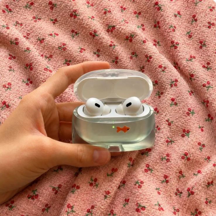 Lovely Cartoon AirPods Case, Fluffy Blue Elephant / Clear Goldfish Bag Earphone Cover, Sweet Gift For Teen Girls