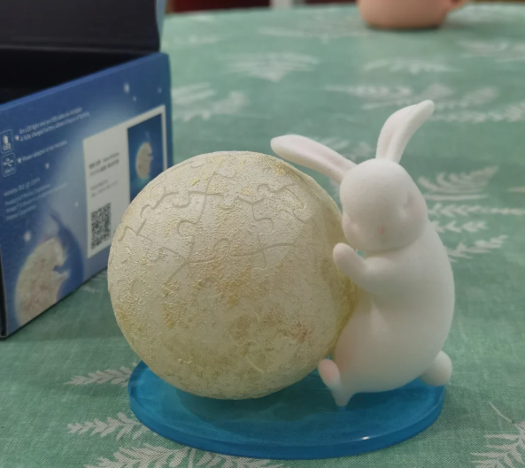 3D Puzzle Moon Lamp Perfect Gift for Lover and Child