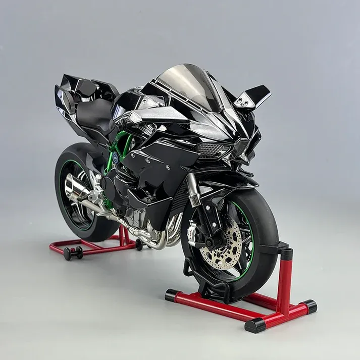 Superbike Model Kit 1:9 Scale Racing Motorcycle Collectible - Get Photo Blanket