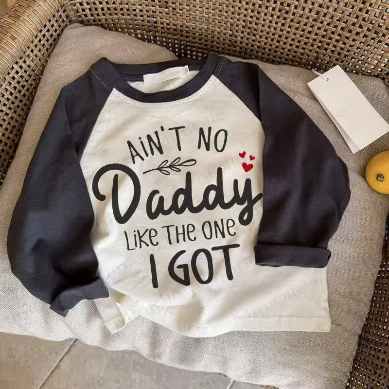 AIN'T NO Daddy LIKE THE ONE I GOT Baby Love Dark Gray Raglan T-shirt - Drak Gray - 2-3T - image 1