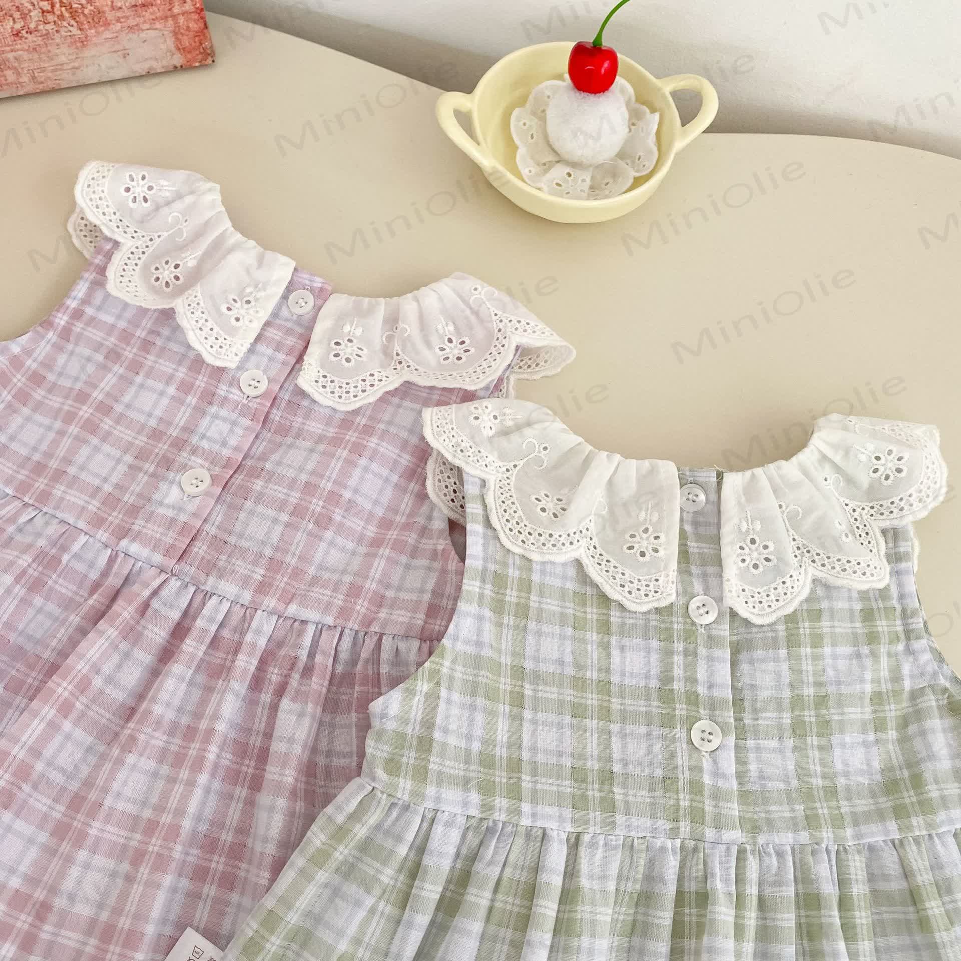 Baby Toddler Girl Plaid Sleeveless Top and Shorts Set  - image 5