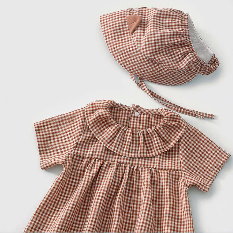 Baby Girl Gingham Ruffle Collar Tee and Short 2-piece Set with Hat - image 1