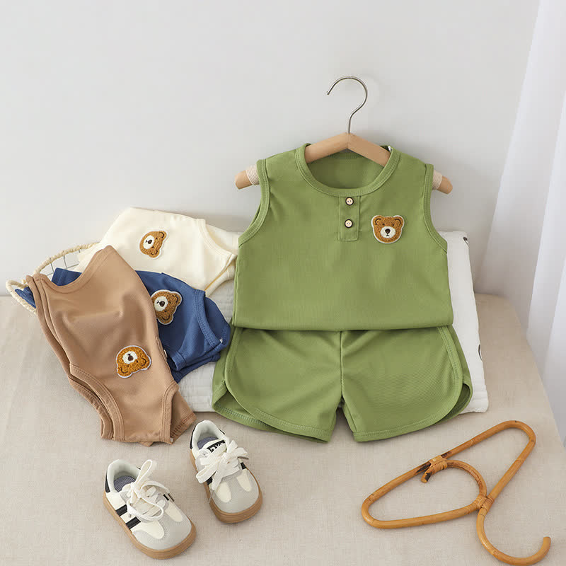 Toddler Solid Color Bear Patch Sleeveless Top and Shorts 2-piece Set - Green - 6-7T - image 1