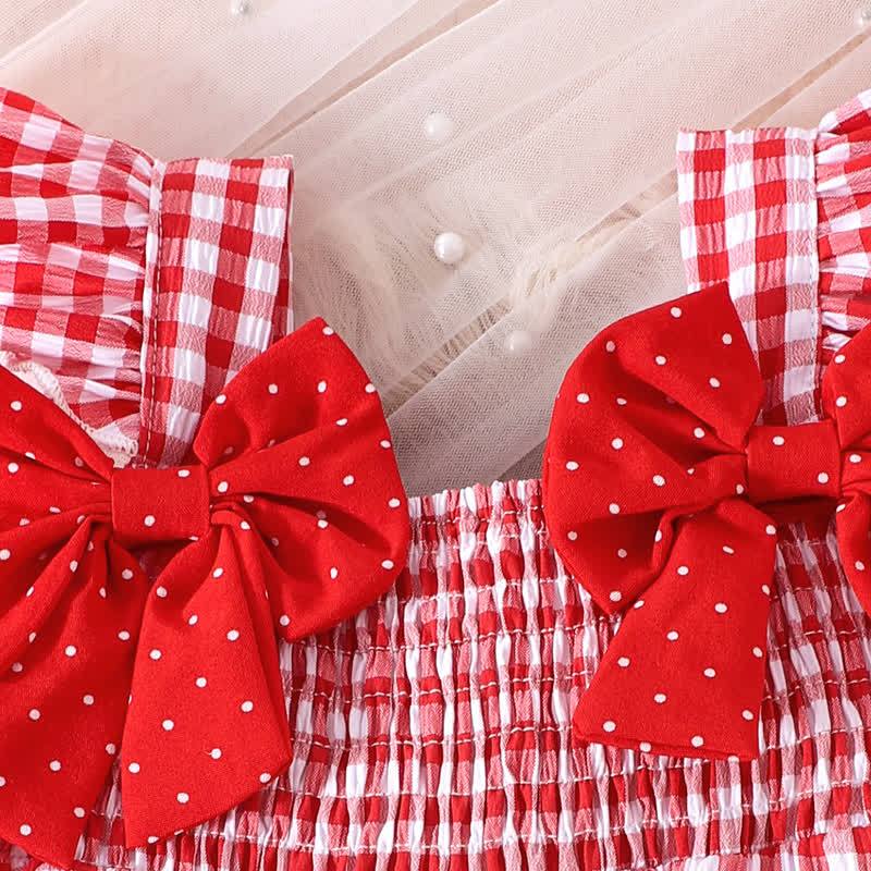 Baby Girl Strawberry Bow Gingham Sleeveless Top and Shorts 2-piece Set - image 4