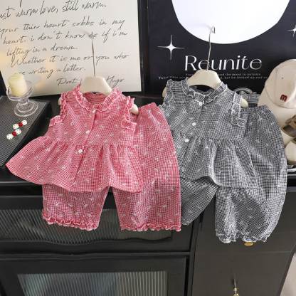 Toddler Girl Gingham Bowknot Ruffle Sleeveless Top and Pants 2-piece Set - image 1