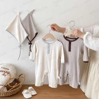 Baby Color Block Romper with Hat - image 1