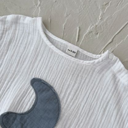 Baby Toddler White Moon Patch Crinkled Top and Pants Set - image 4
