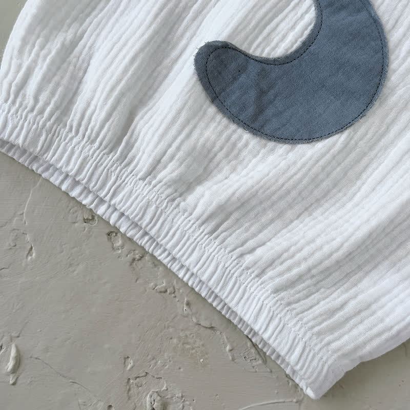 Baby Toddler White Moon Patch Crinkled Top and Pants Set - image 5