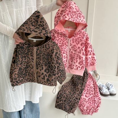 Toddler Girls Leopard Print Zip Hoodie and Pants 2-piece Set - image 1